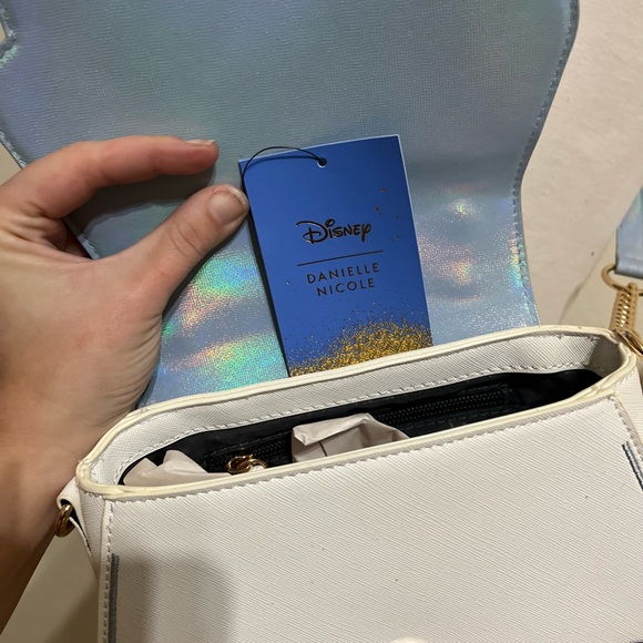 Danielle Nicole Cinderella crossbody for Disney Loungefly. - Picture 6 of 11